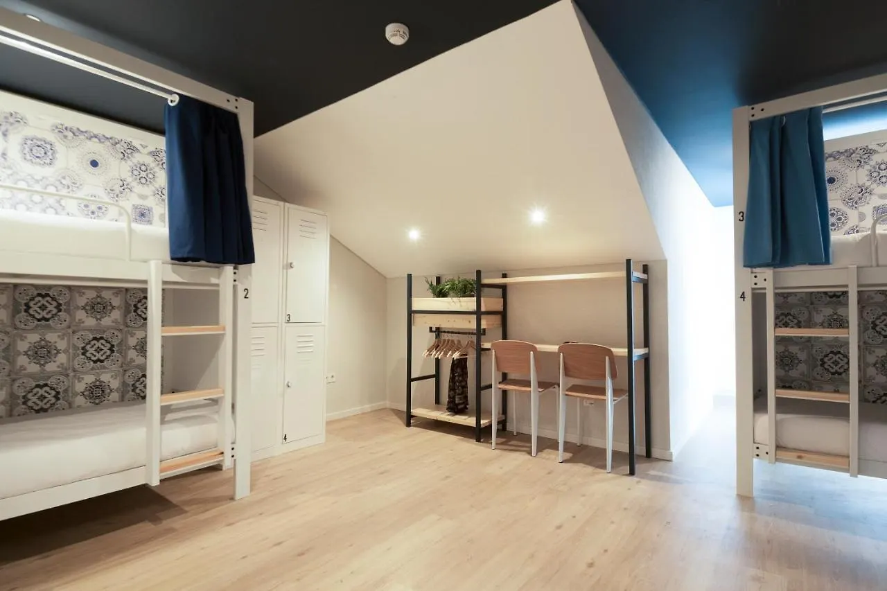 Hostel The Central House Lisbon Baixa