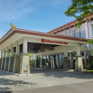 巴厘岛机场希尔顿花园酒店 4* 庫塔