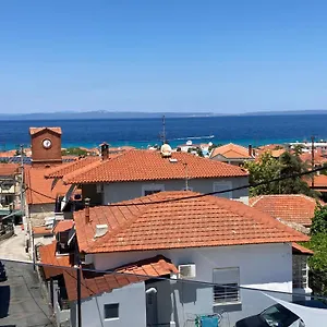 Ξενοδοχείο με διαμερίσματα Luka 1 Aparts Polichrono
